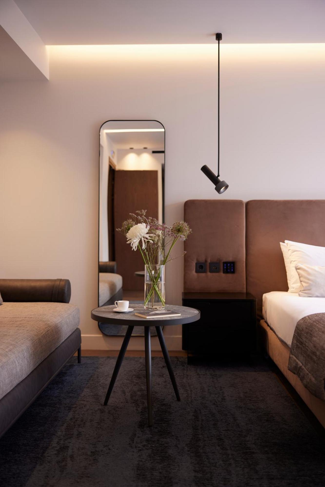 Teight Hotel