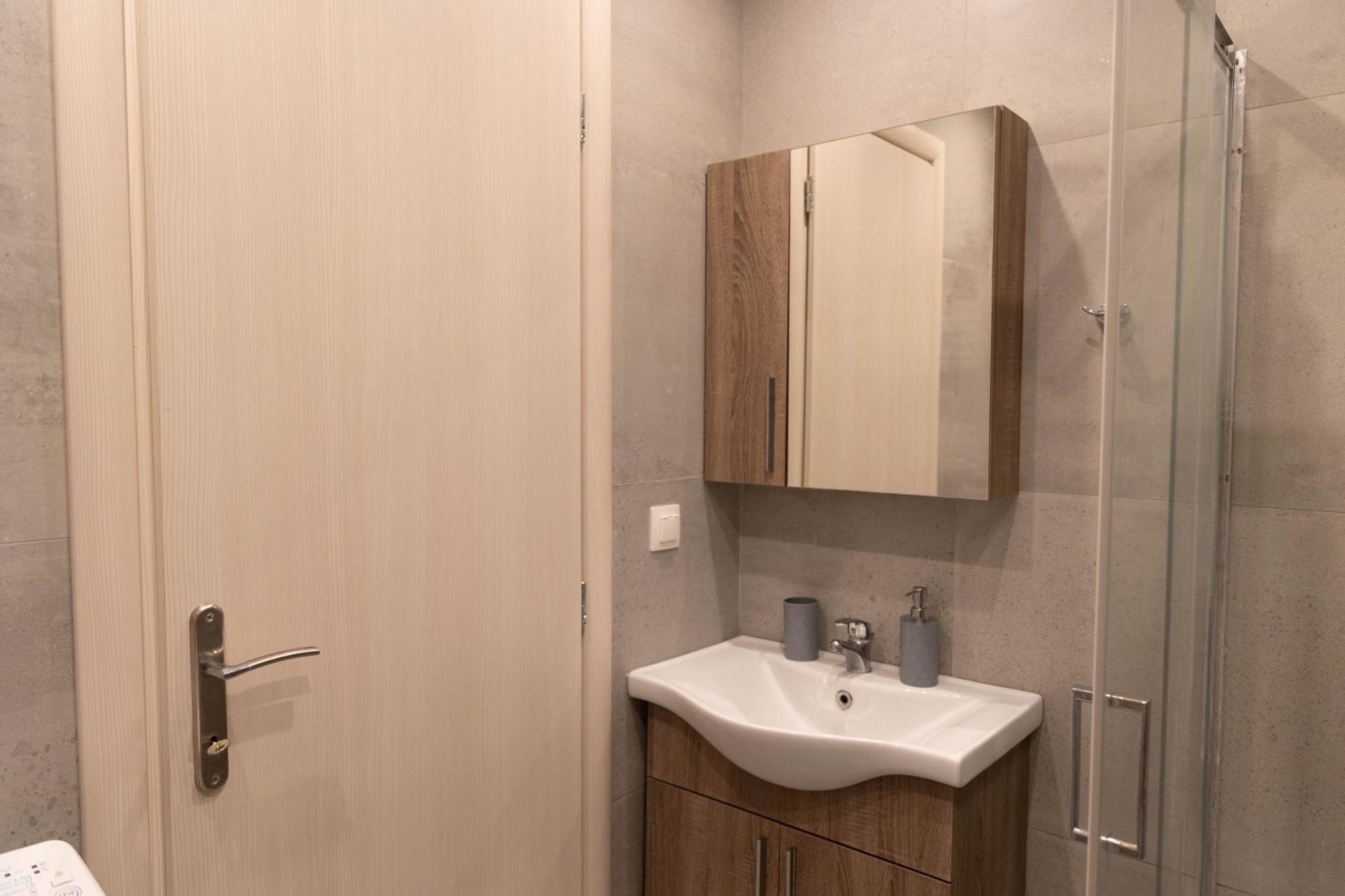 Apartment Skg Subway Thessaloniki
