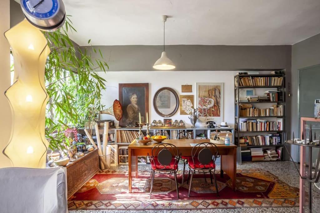 Unique Loft- Down Town