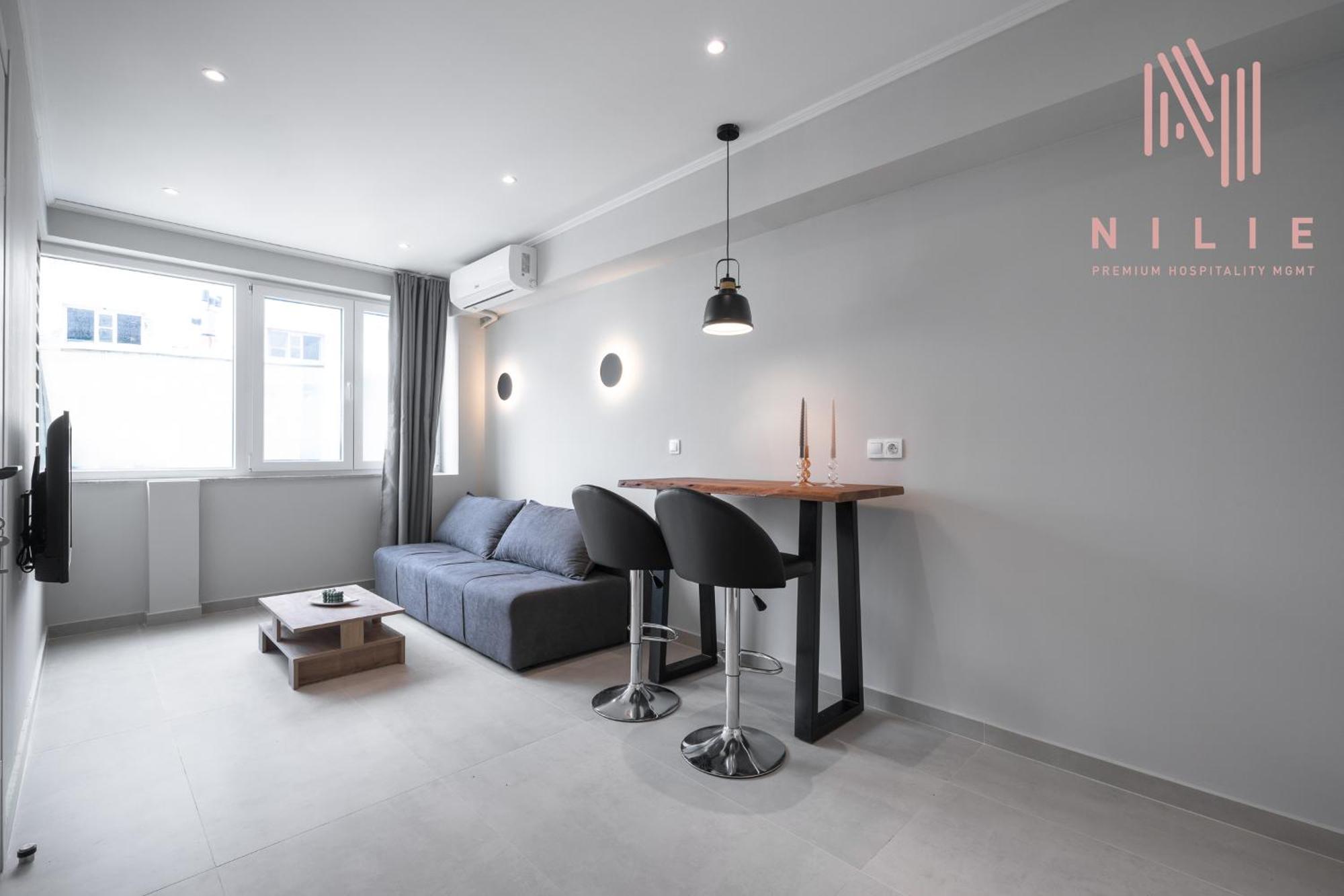 Nexia, Nilie Hospitality Mgmt *