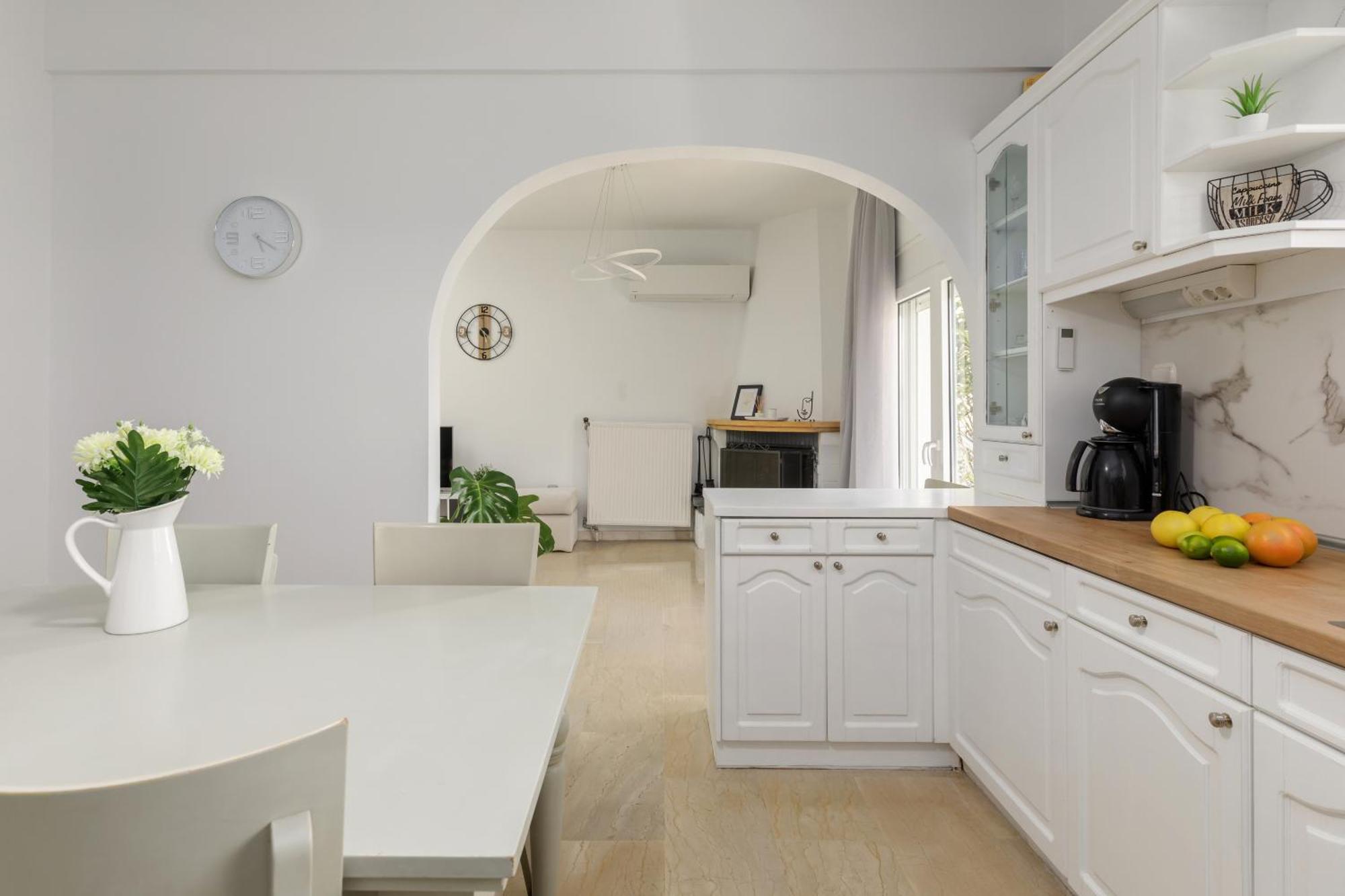 53 Luxury Kalamaria Apartment Thessaloniki