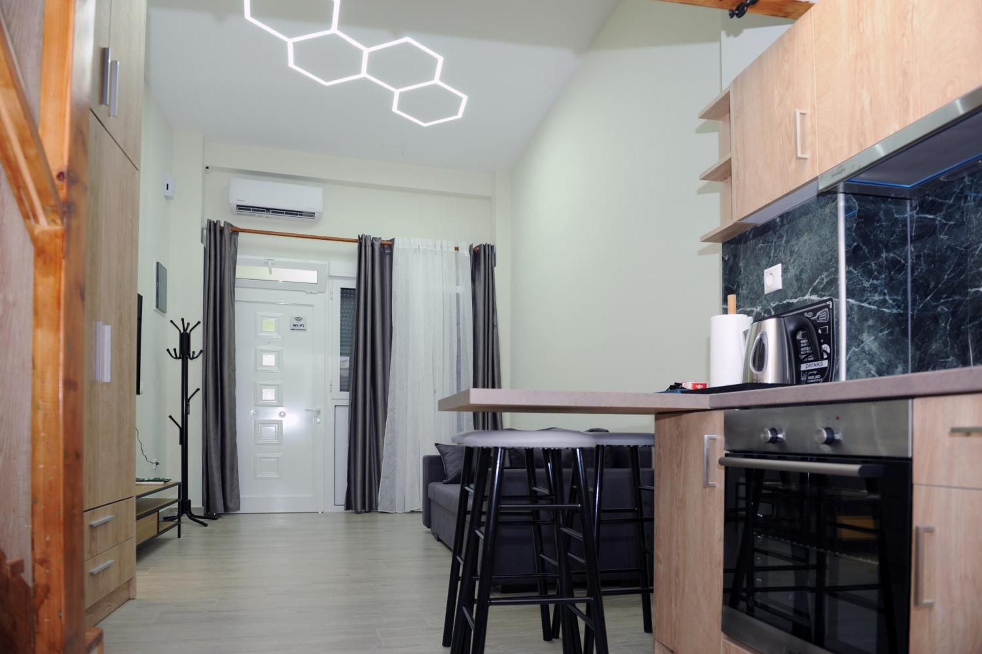 Thymios Loft Apartment