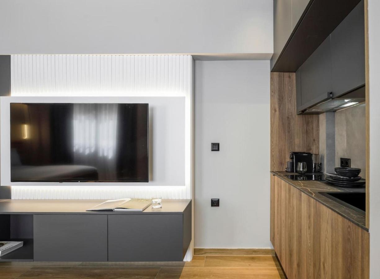 Apartment Aristotelian Virtues - Enkrateia Thessaloniki