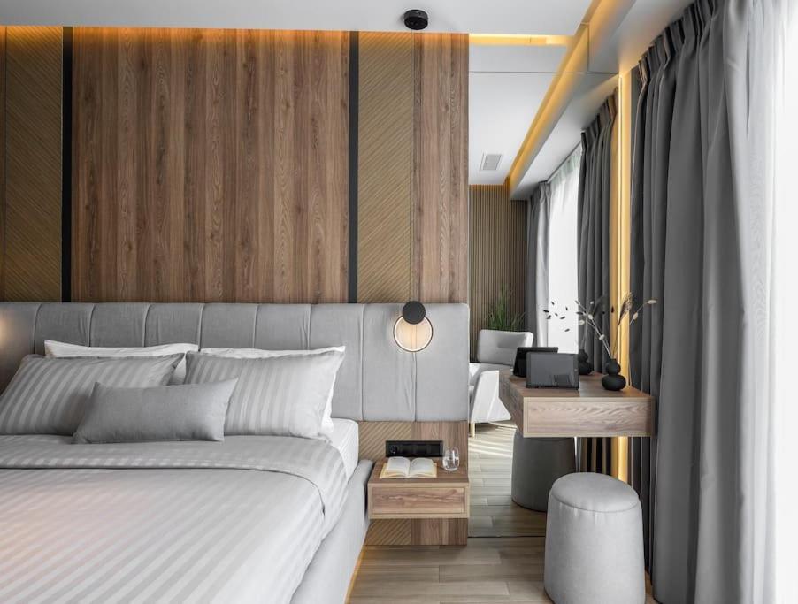 Aristotelian Virtues - Sophia Apartment