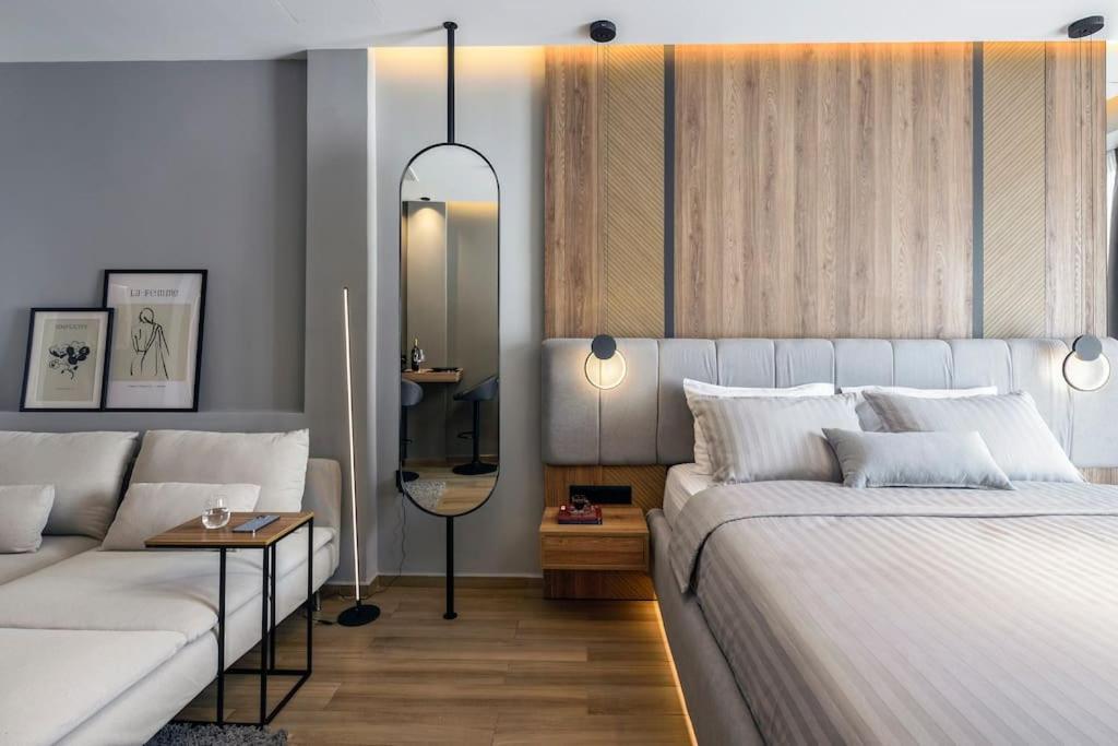 Apartment Aristotelian Virtues - Sophia Thessaloniki