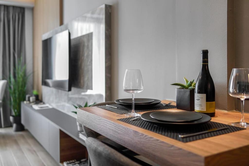 Apartment Aristotelian Virtues - Sophia Thessaloniki