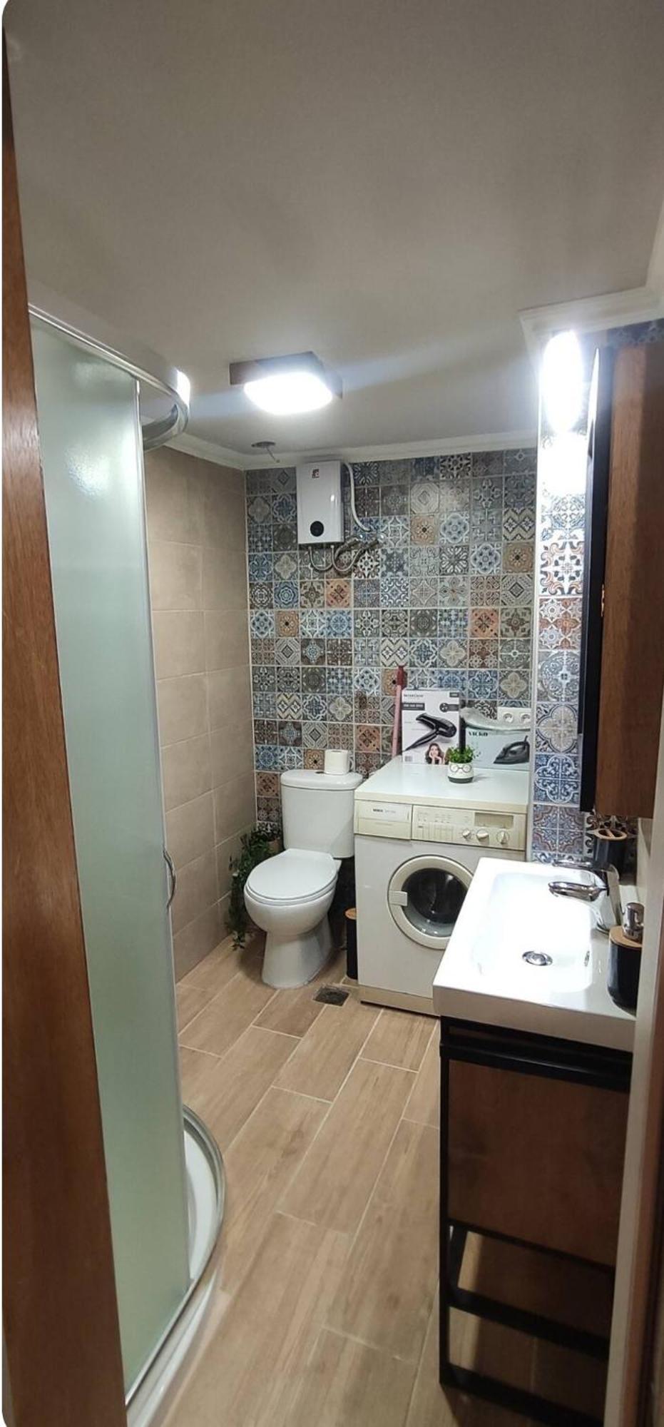 Floating, Cosy 8' Walk From The Seaside Apartment