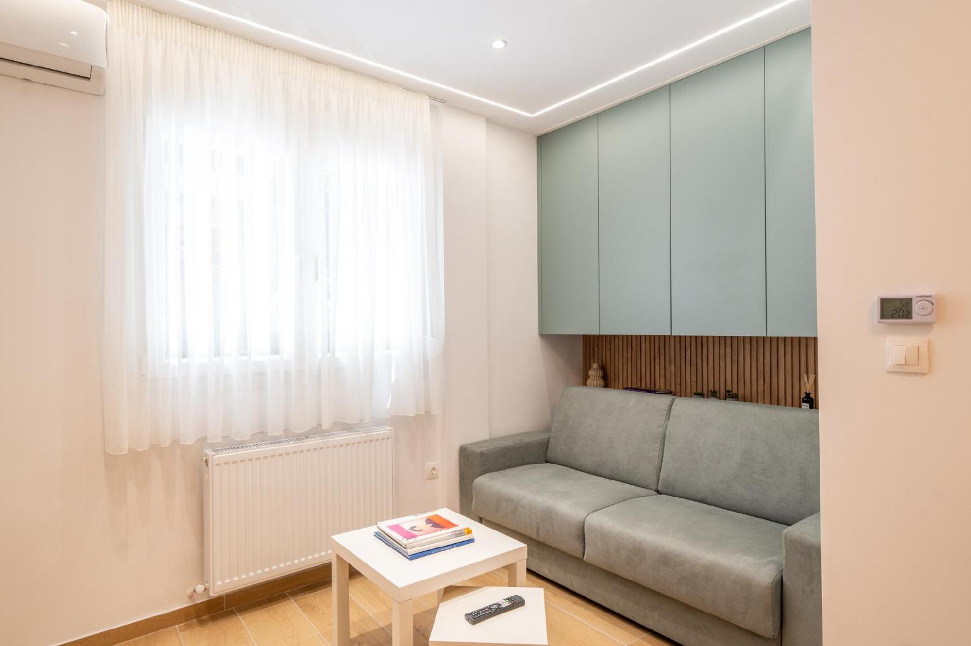 Apartment Honey Oak & Cream Patio By Nest Thessaloniki