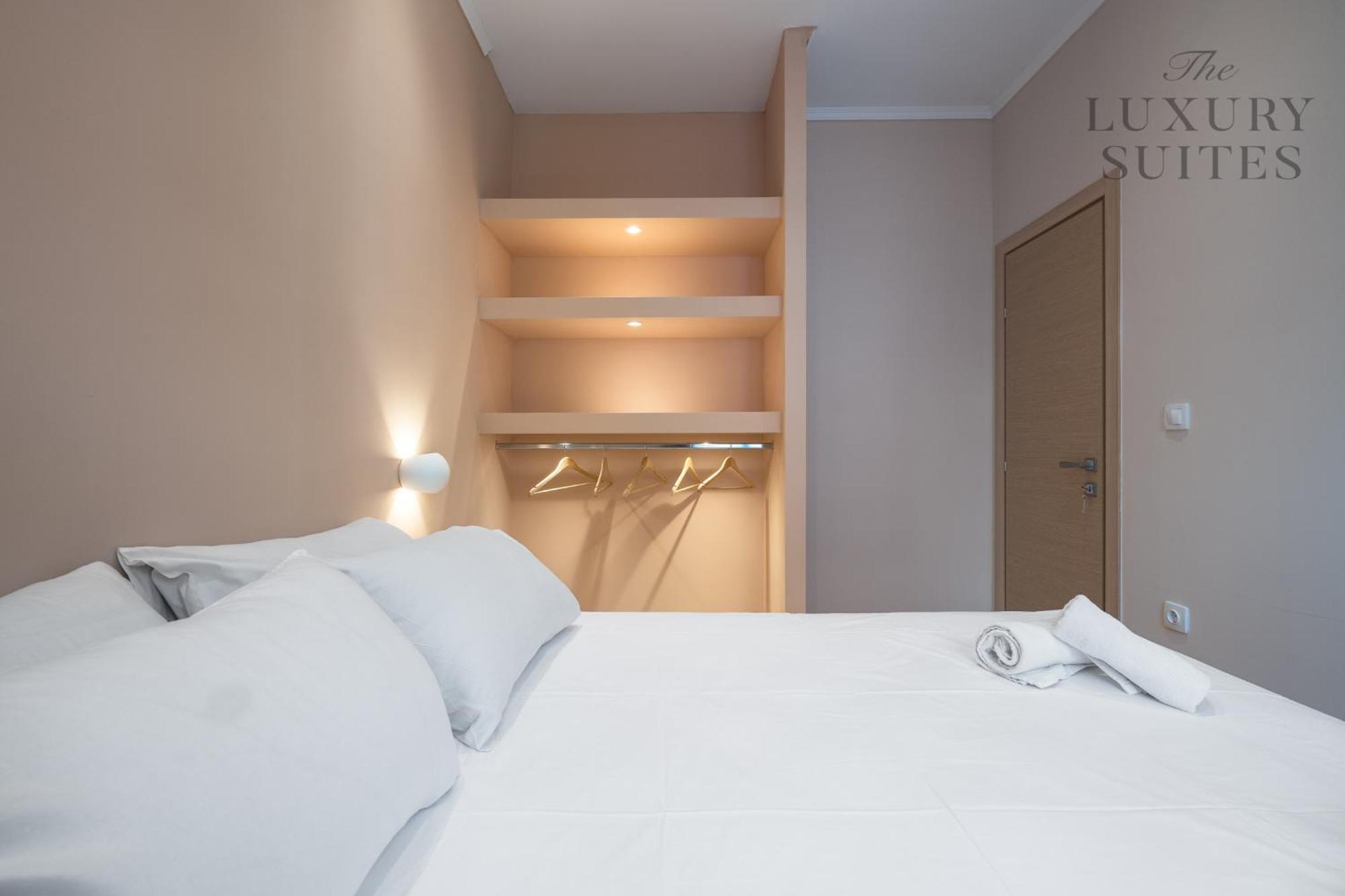 Aelia Apartments, The Luxury Apartamento