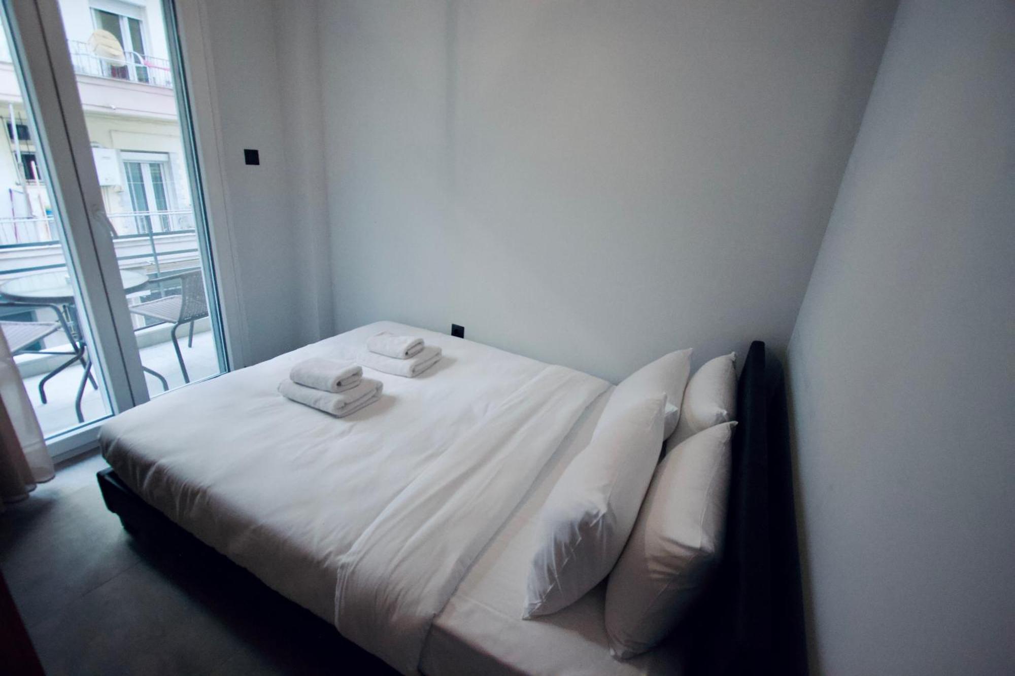 Apartamento Antigonidon Square