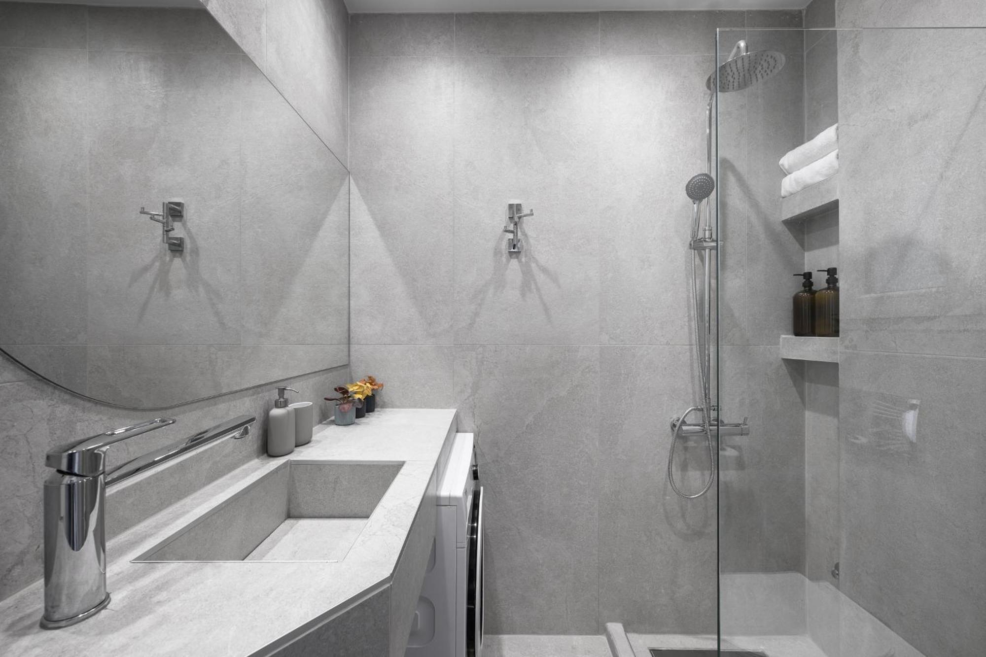 Promitheus 2 Bedroom Apartment *