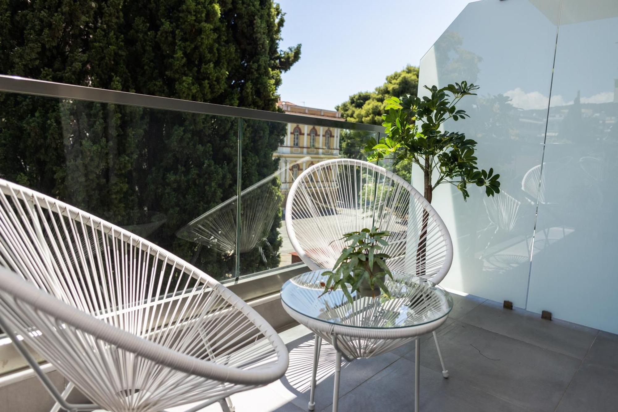 Velvet Luxury In The Center By Binobi! Thessaloniki
