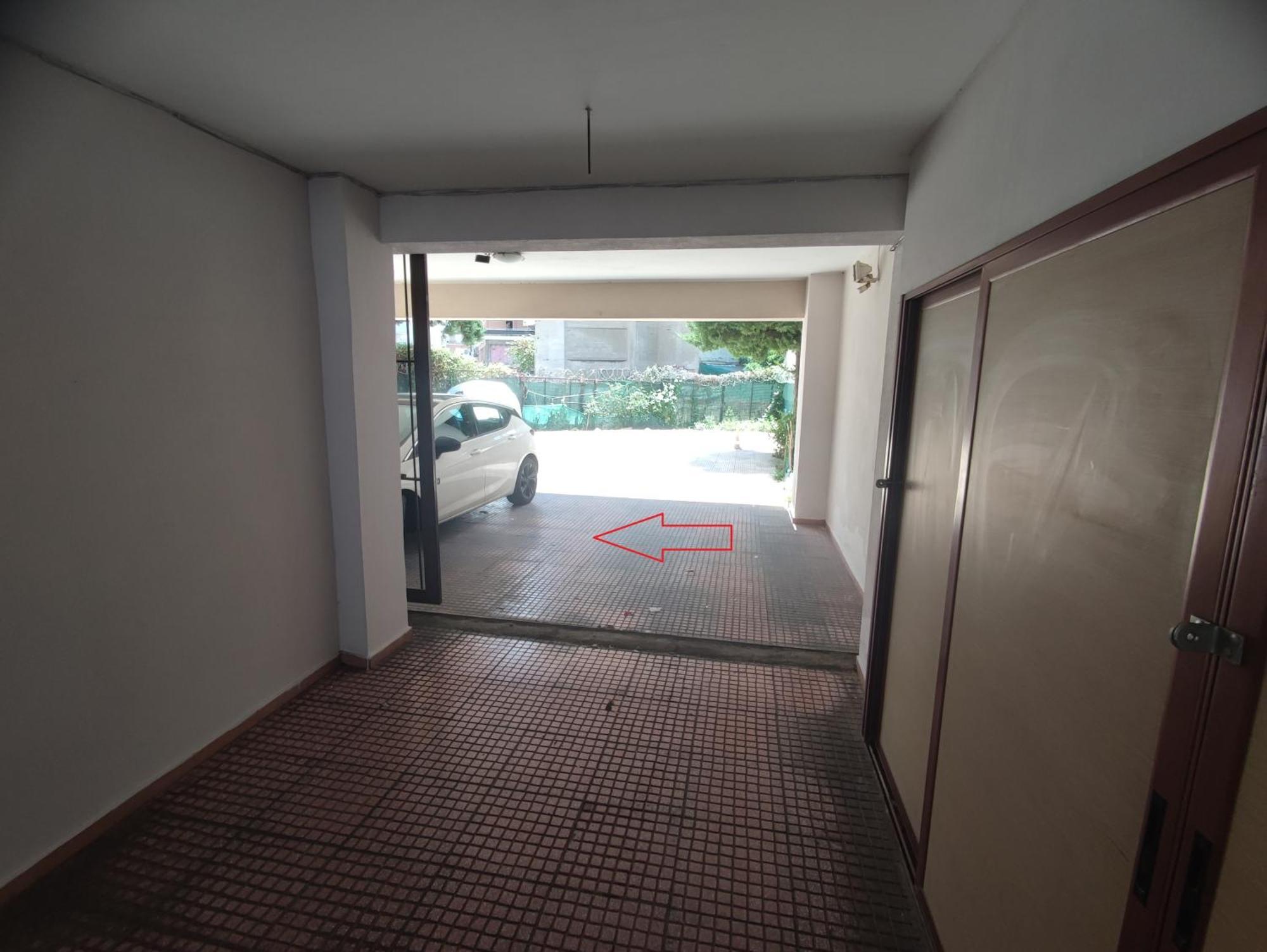 Daire Cozy Apt! Friends & Family - Private Paid Parking