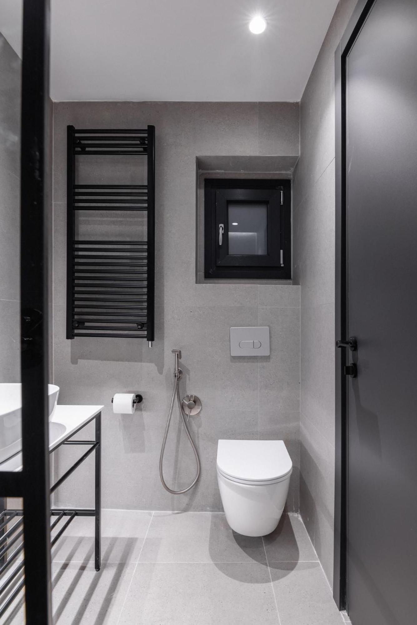 Liv 9 * Thessaloniki