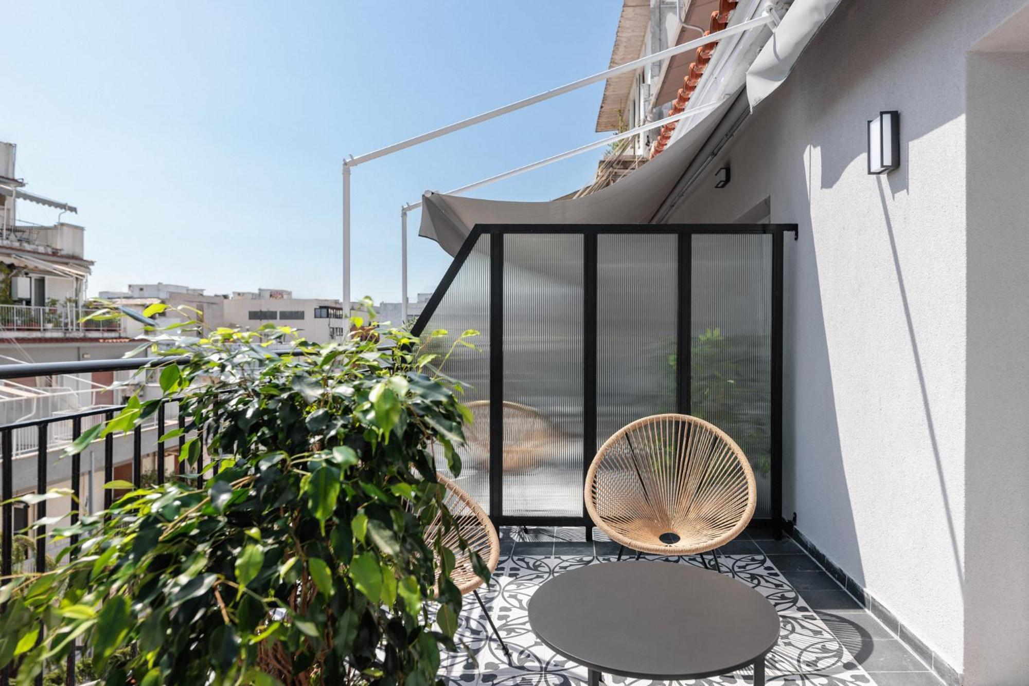 Liv 9 * Thessaloniki