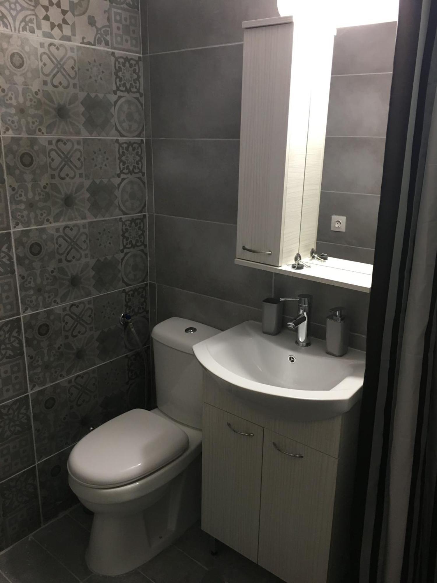 Olympiados 119 - Studio * Thessaloniki