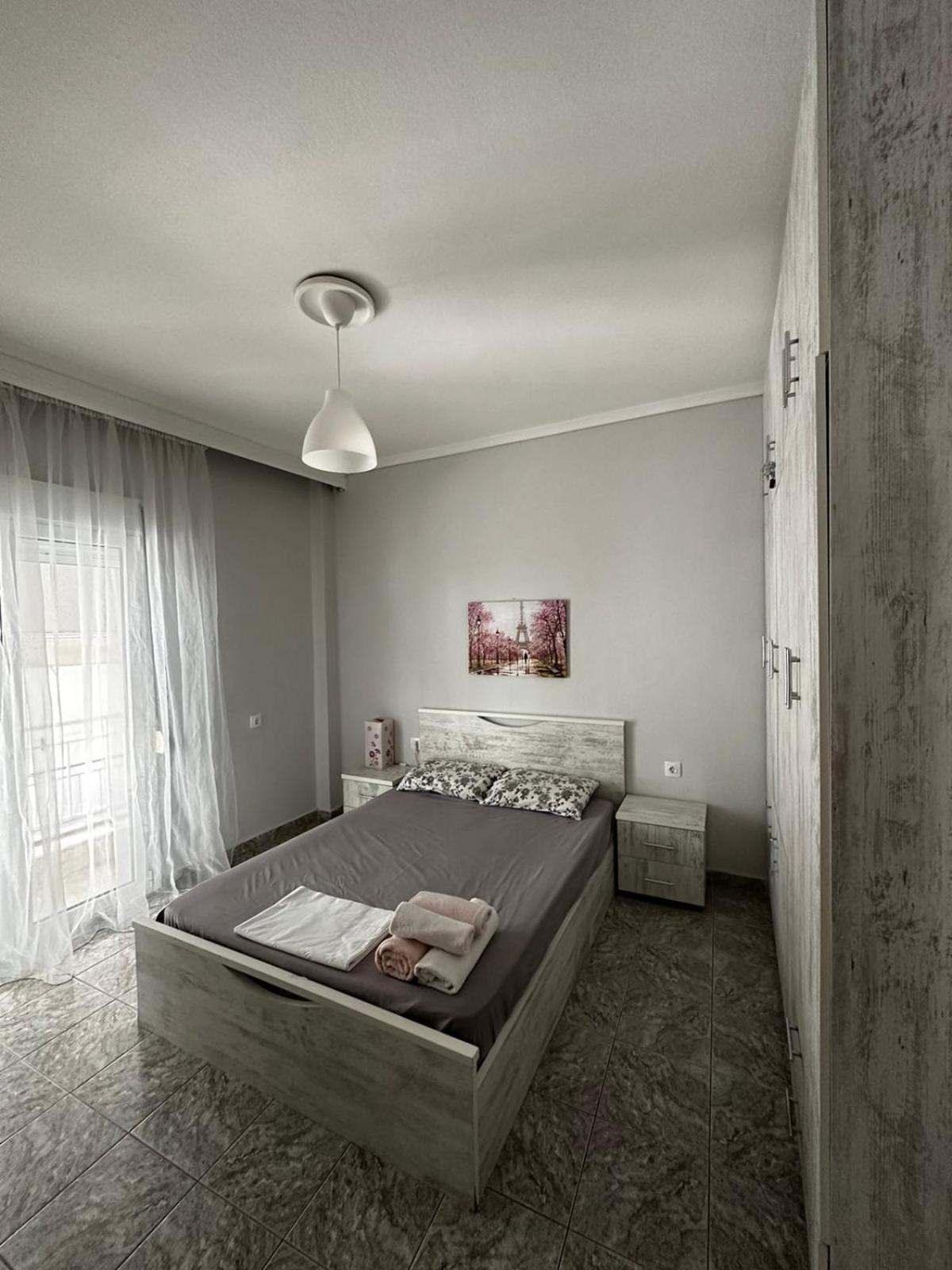 Ideally Situated Apartment. Daire *