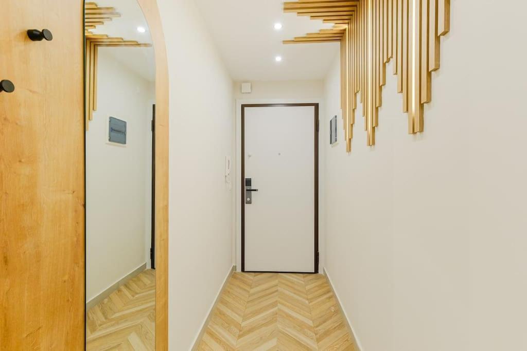 Tsinari Comfort & Luxury Suite, Private Parking * Thessaloniki