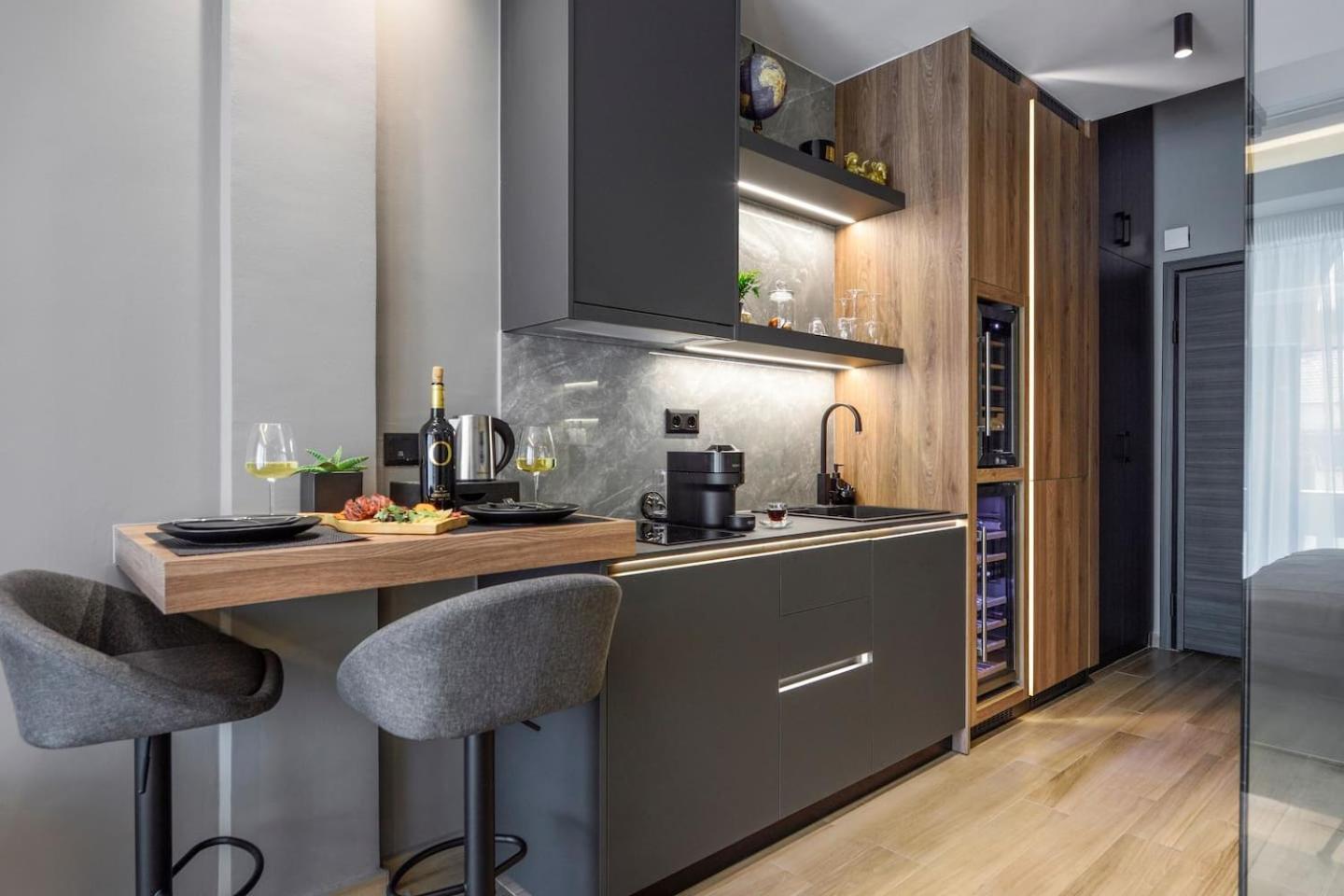Aristotelian Virtues - Agapi Apartment