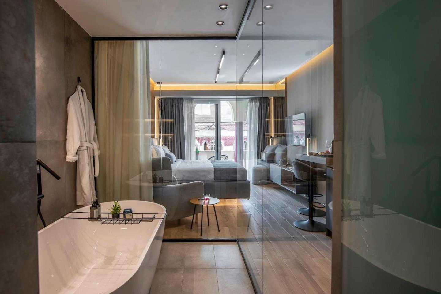 Aristotelian Virtues - Agapi Apartment *
