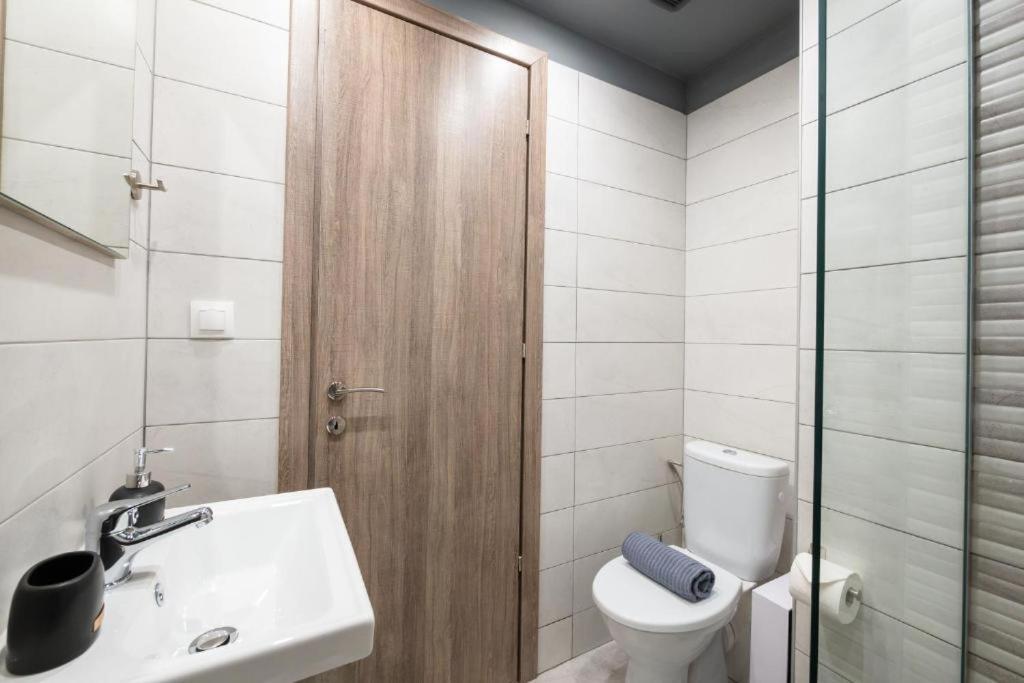 Dk Mini White Tower Apartment *