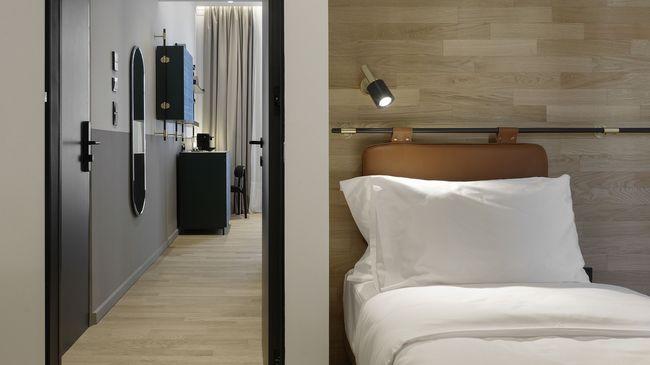 The Modernist Hotel