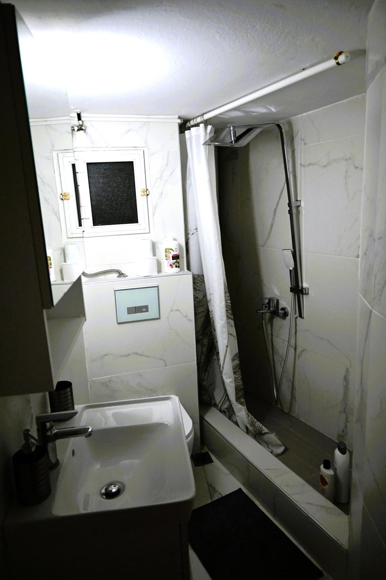 Tsinari 2 Bedroom With Patio Apartment