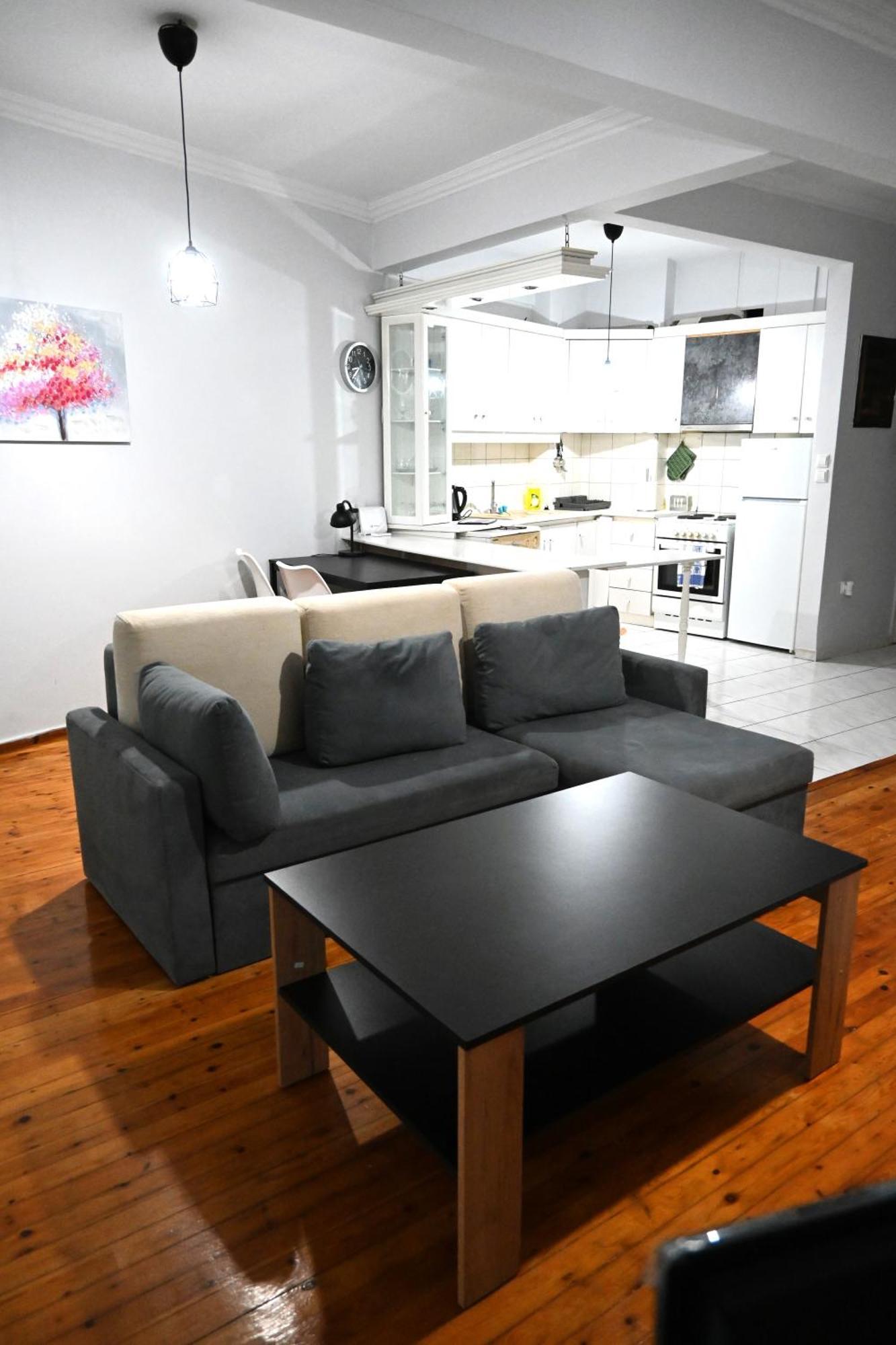 Apartment Tsinari 2 Bedroom With Patio *