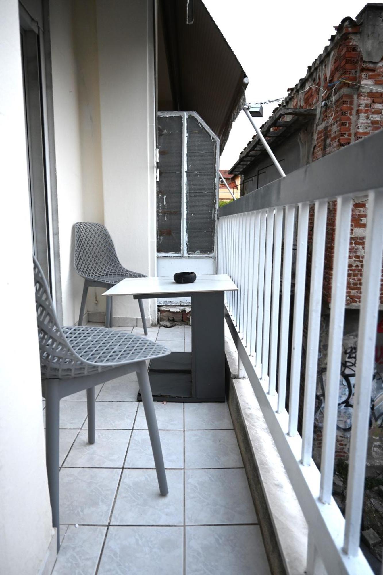 Tsinari 2 Bedroom With Patio Apartment