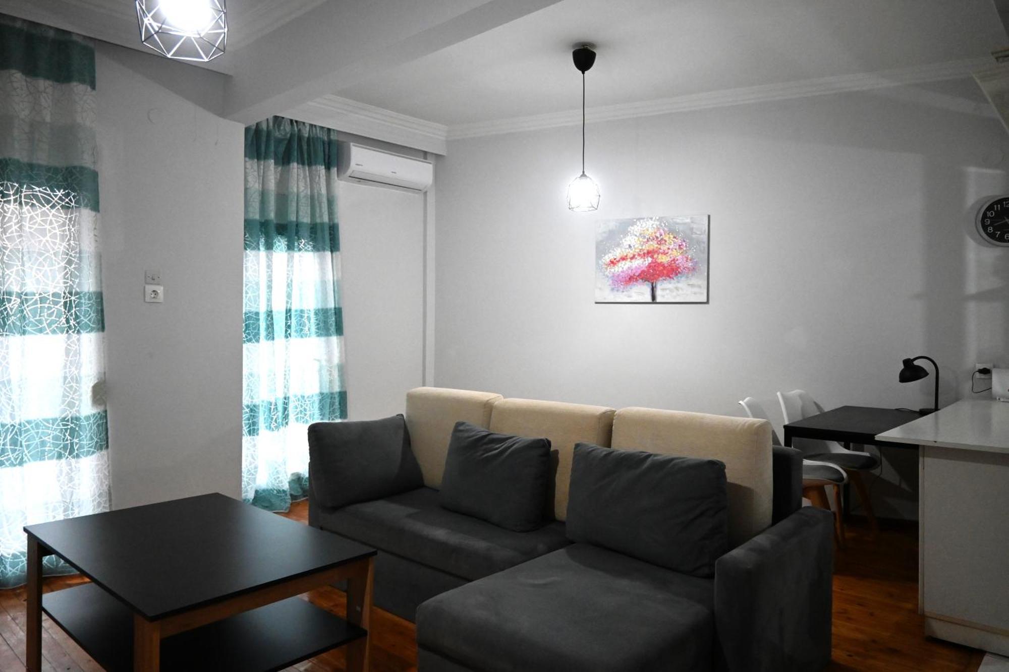 Tsinari 2 Bedroom With Patio *