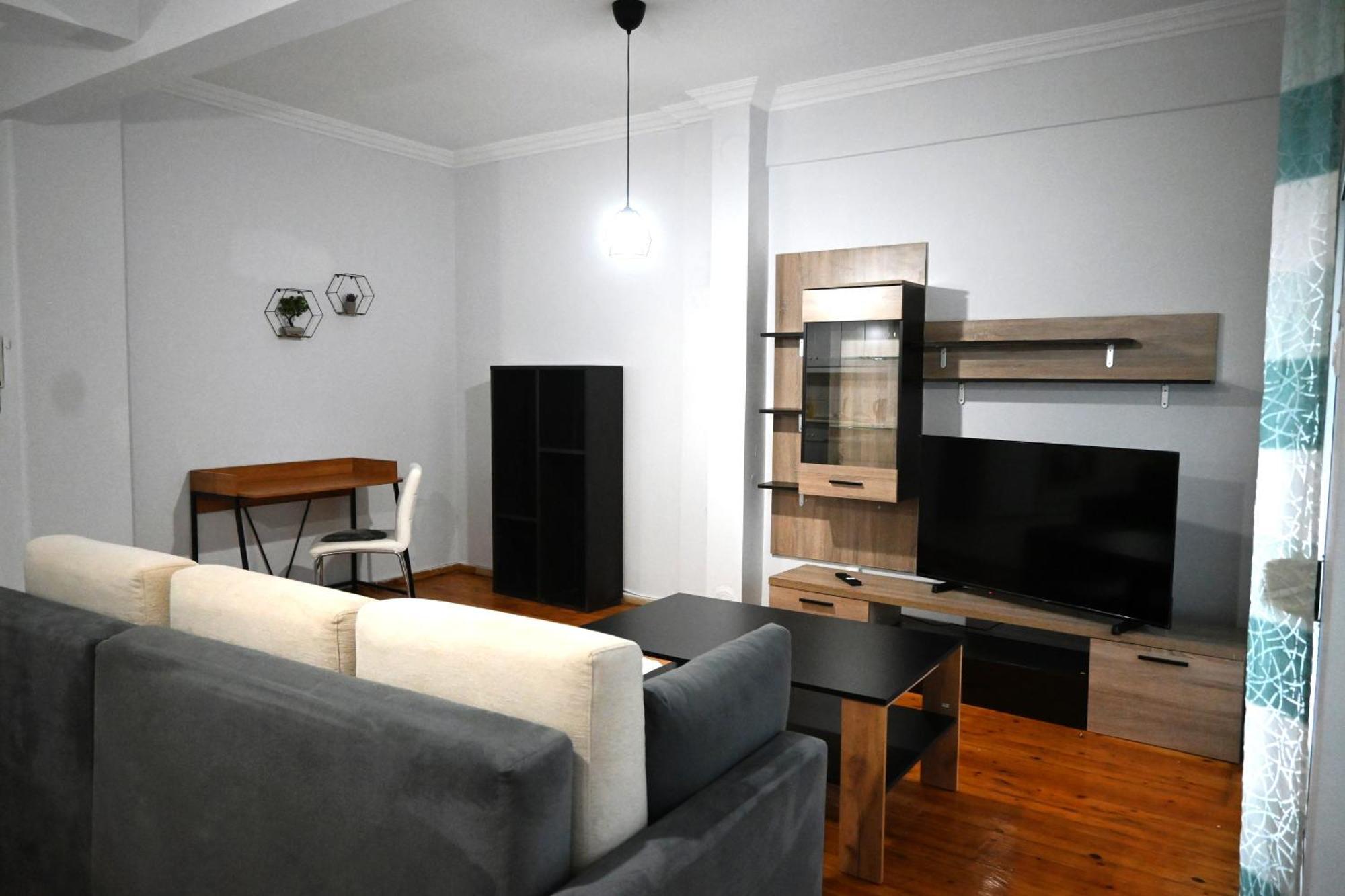 Tsinari 2 Bedroom With Patio Apartment