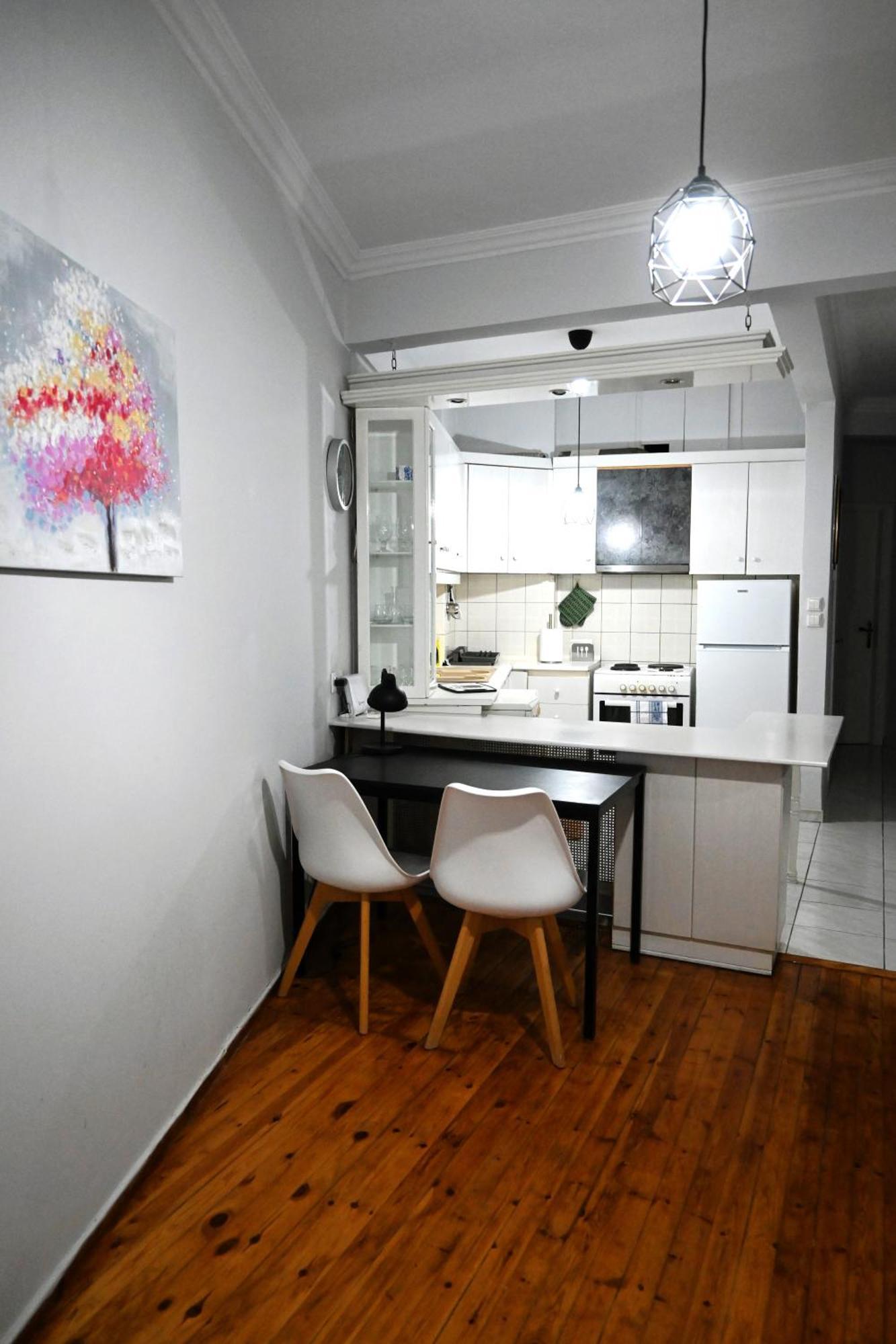 Tsinari 2 Bedroom With Patio Apartment Thessaloniki