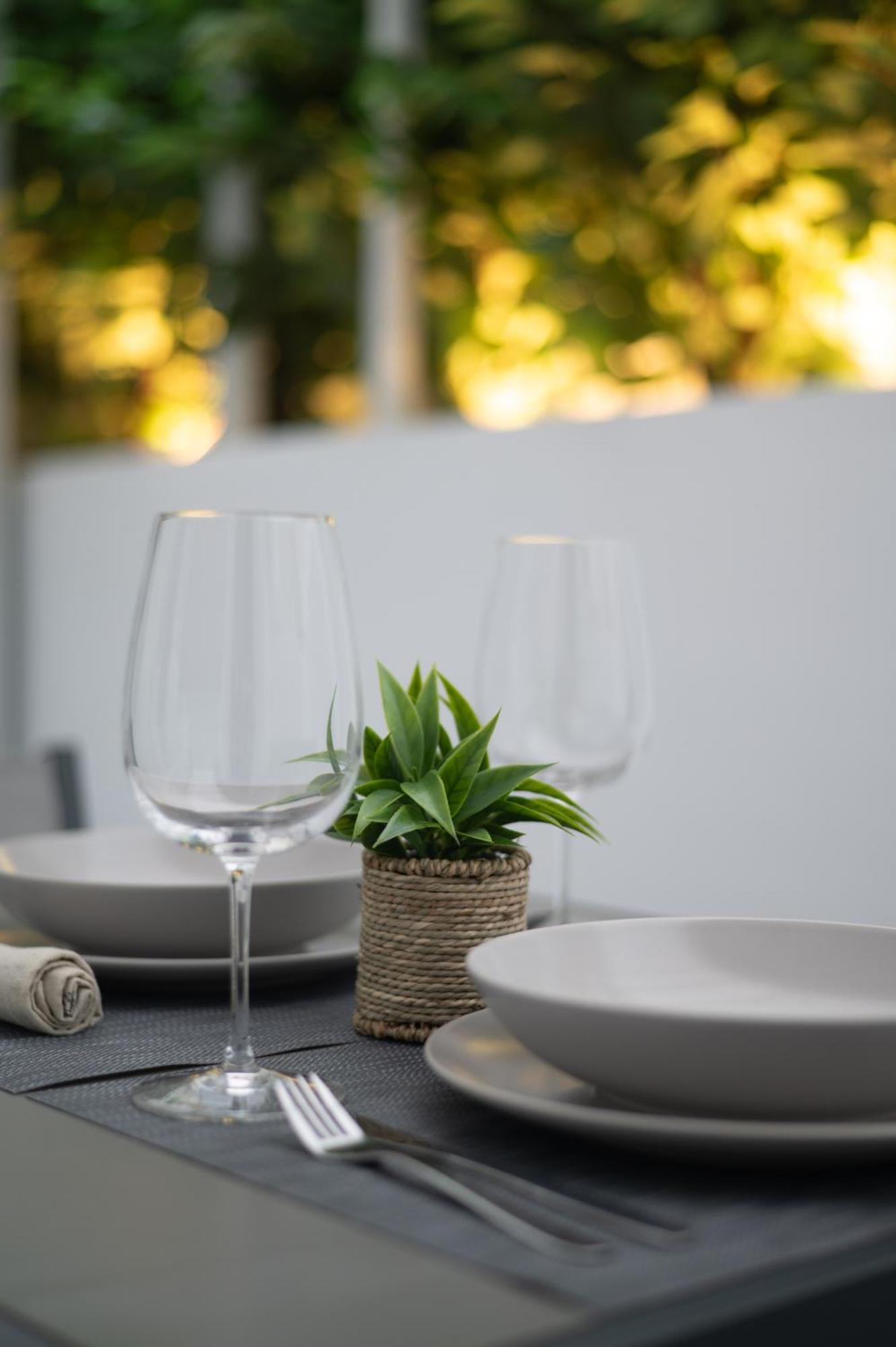 Apartment Honey Oak & Cream Patio By Nest