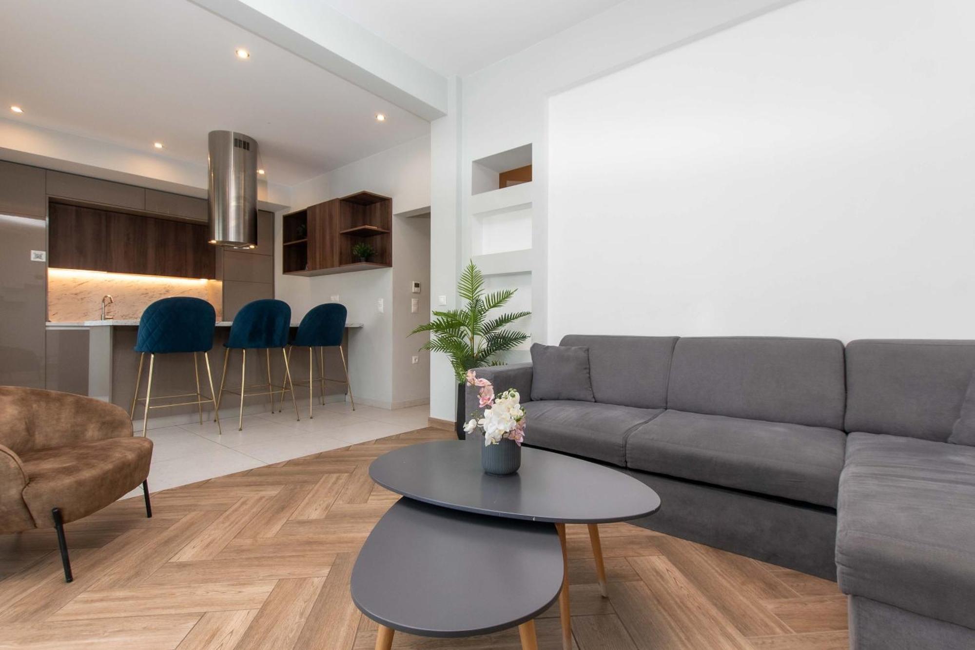 Houseloft Grand Vista *