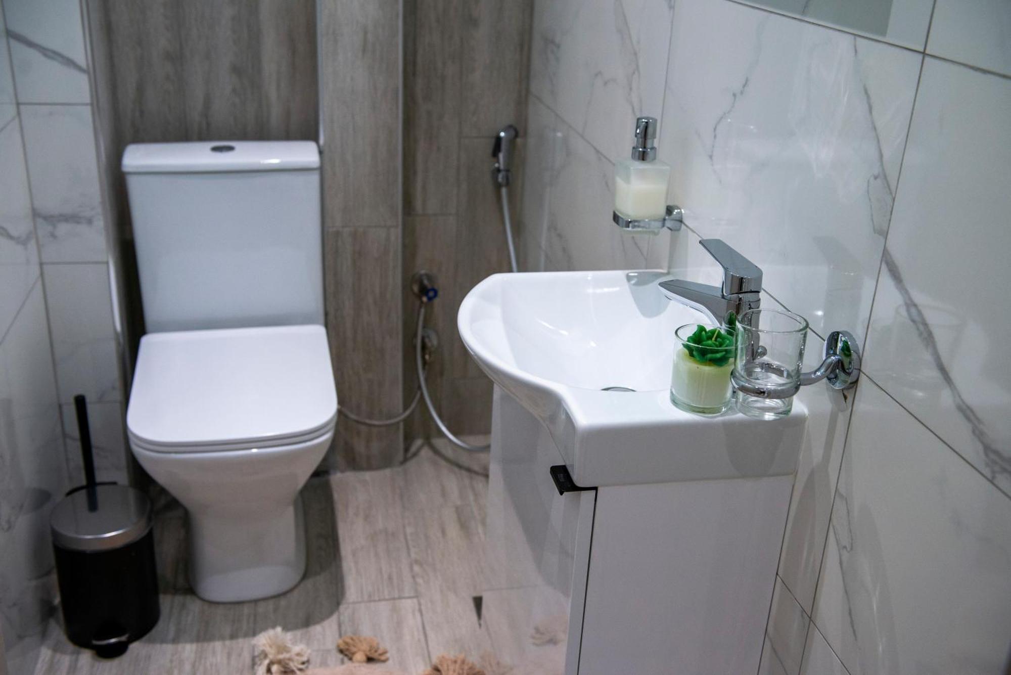 Central Suites Thessaloniki Apartment *