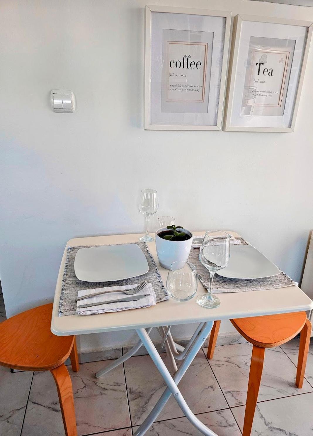 Celestial Garden-thessaloniki's Modern, Eclectic Penthouse With An Amazing View And Veranda