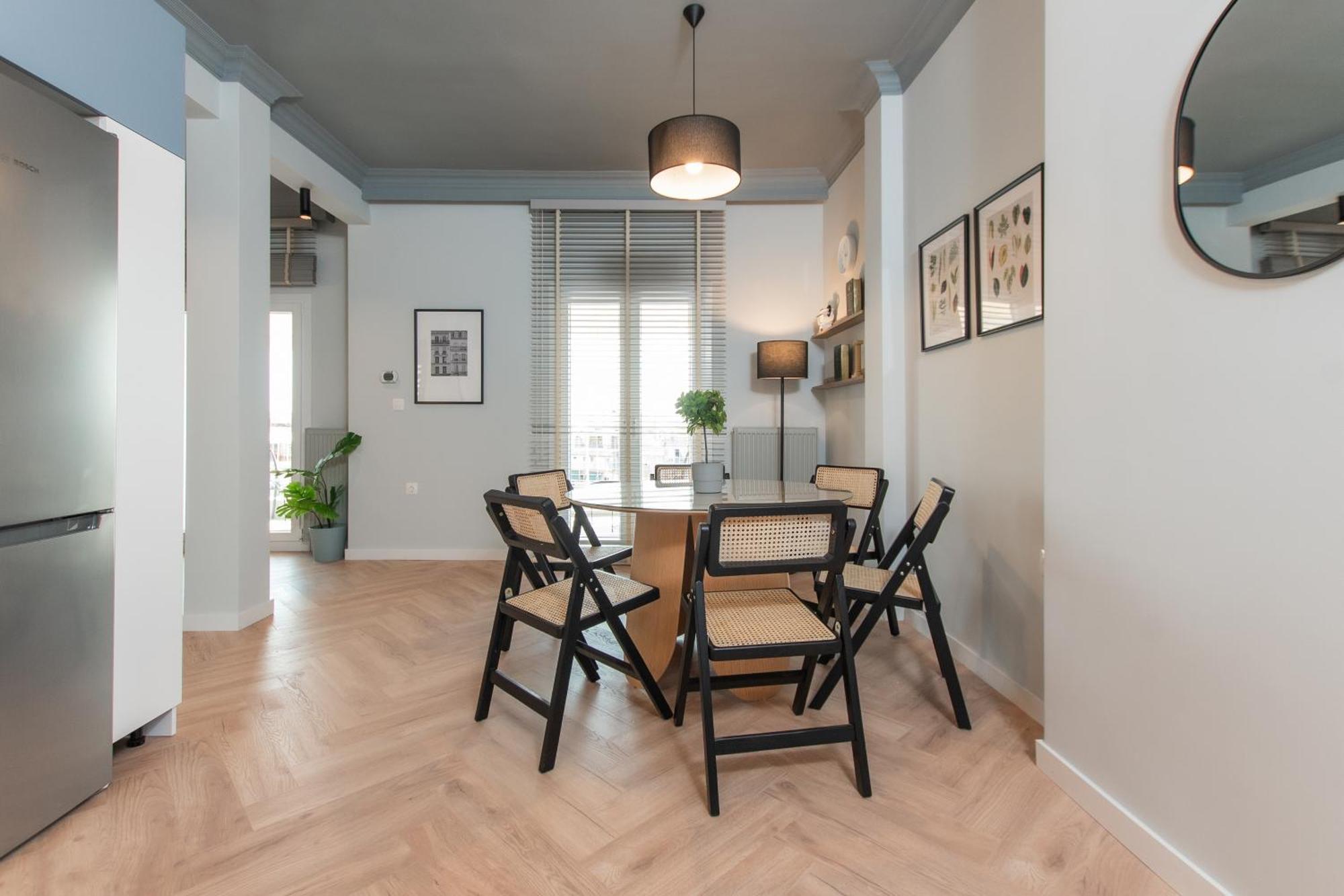Tinker's Urban Penthouse Selanik