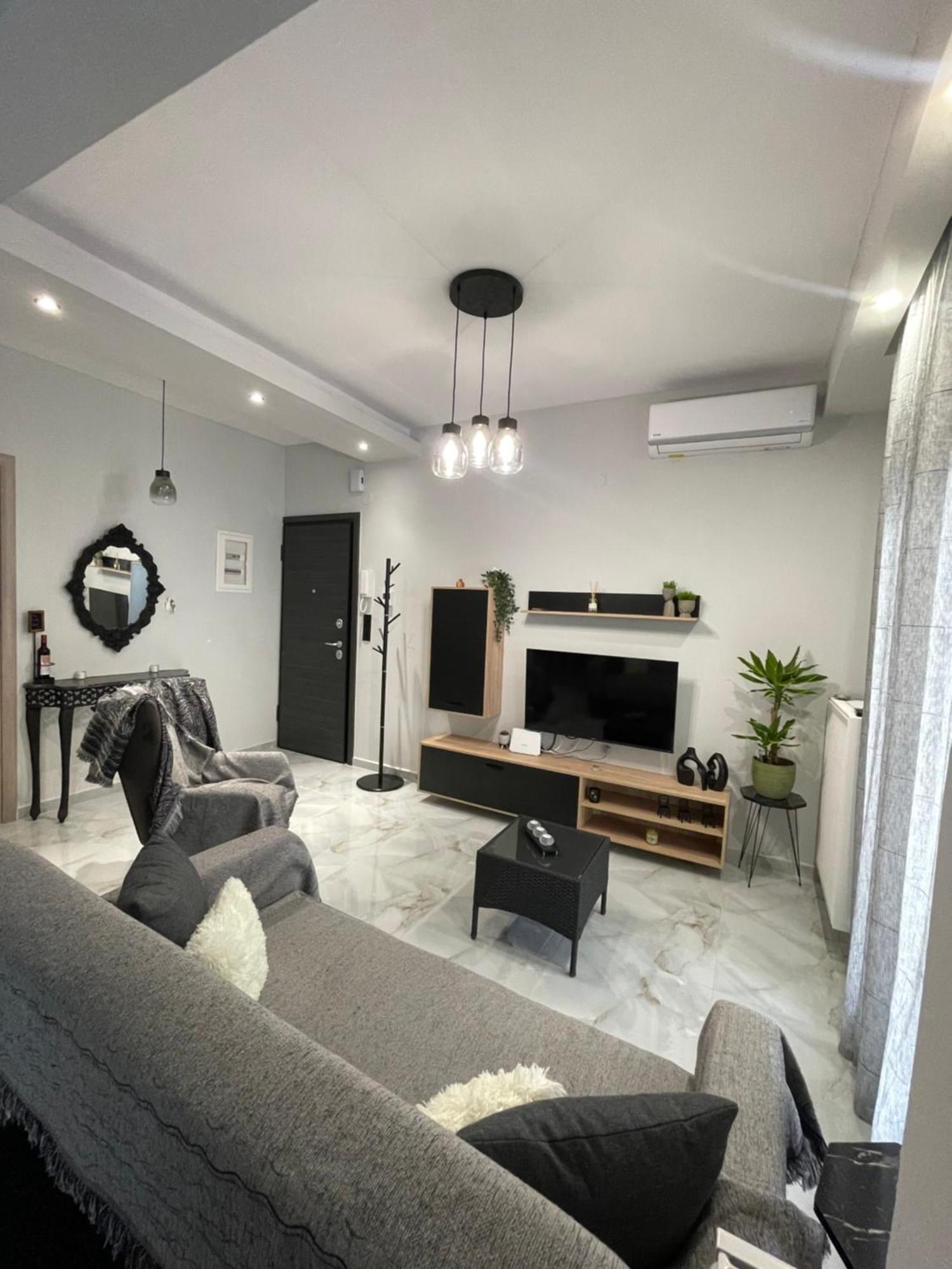 The Castle Nook Apartment