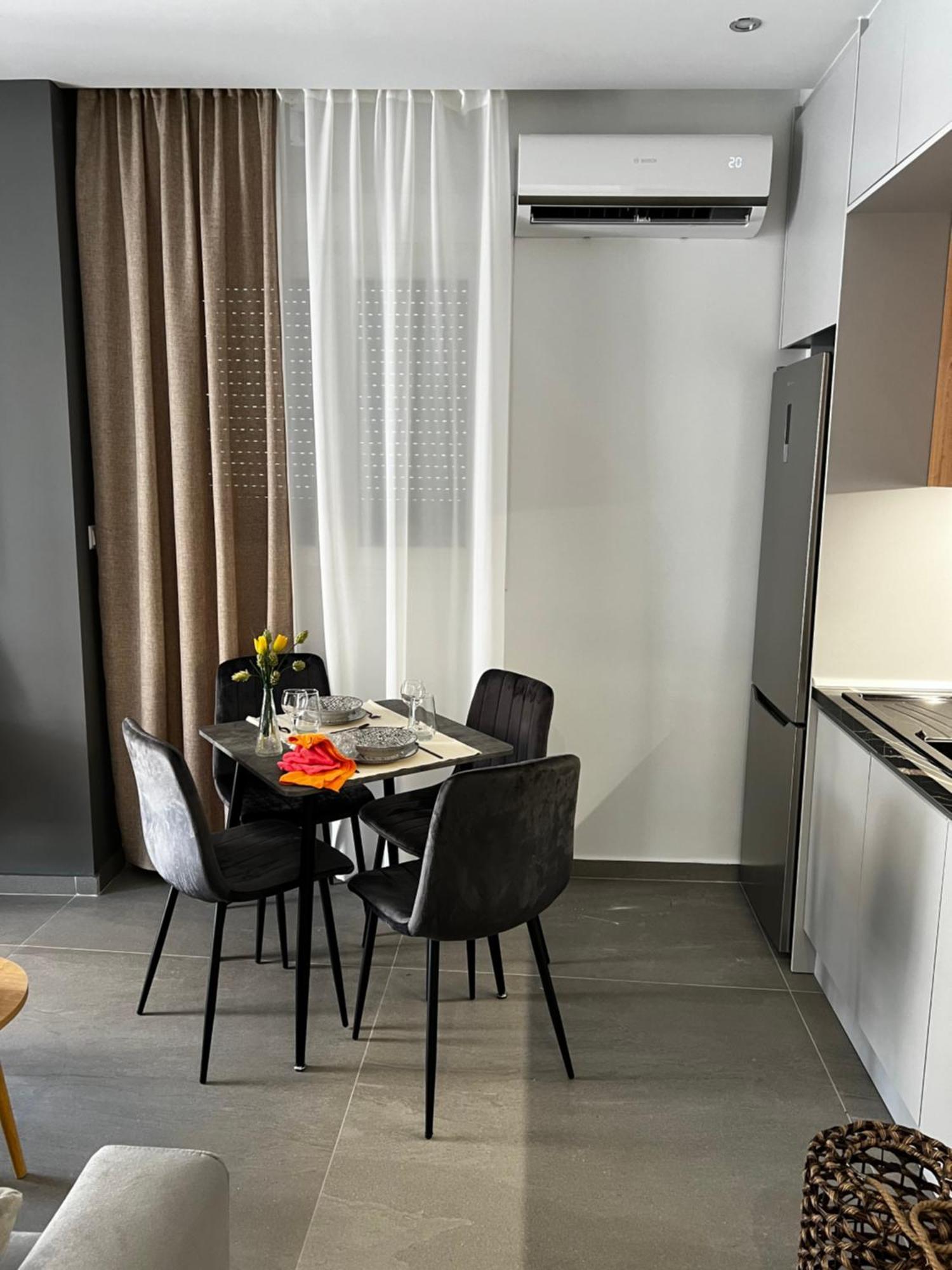 Oasis In With 500 Mbps Internet * Thessaloniki