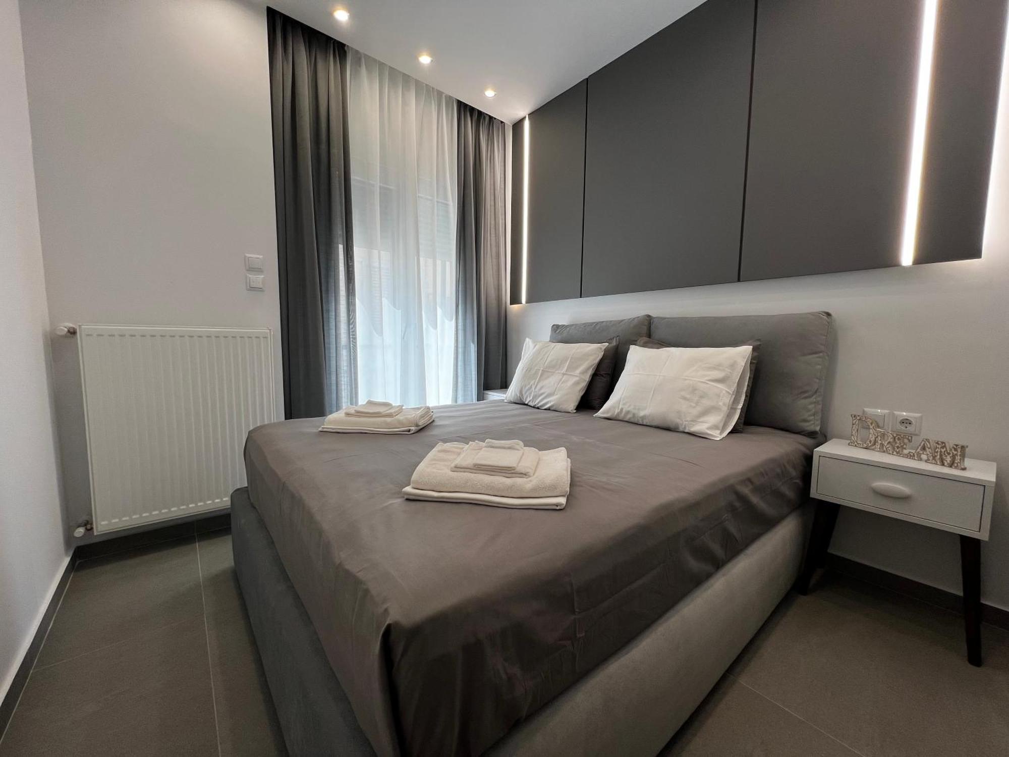 Oasis In With 500 Mbps Internet Apartment *