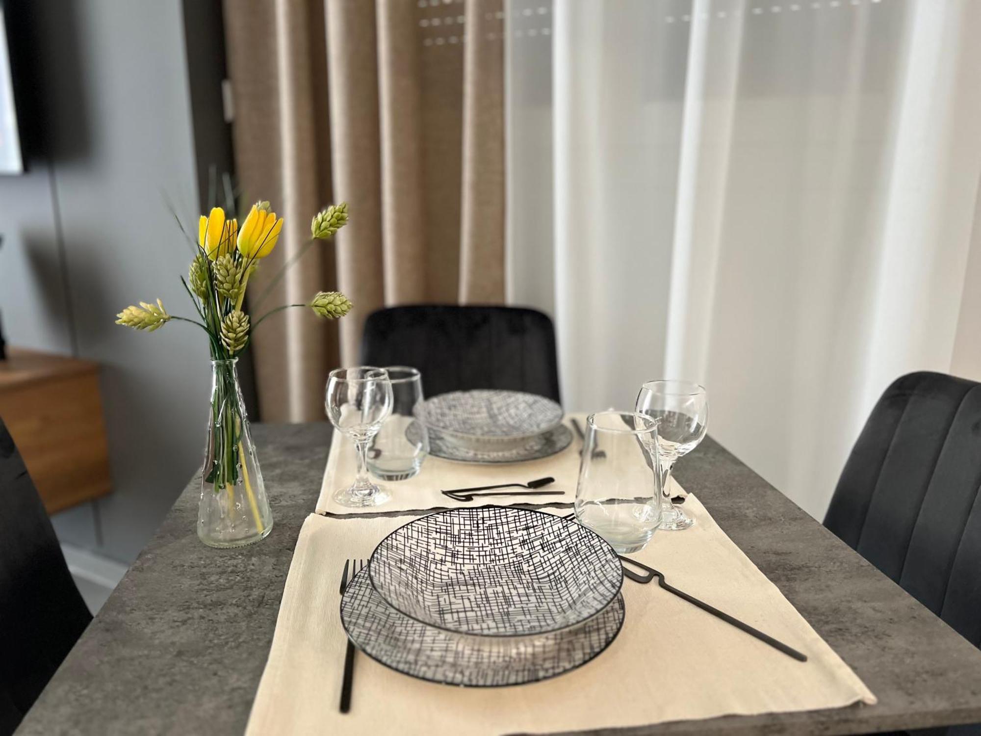 Oasis In With 500 Mbps Internet * Thessaloniki