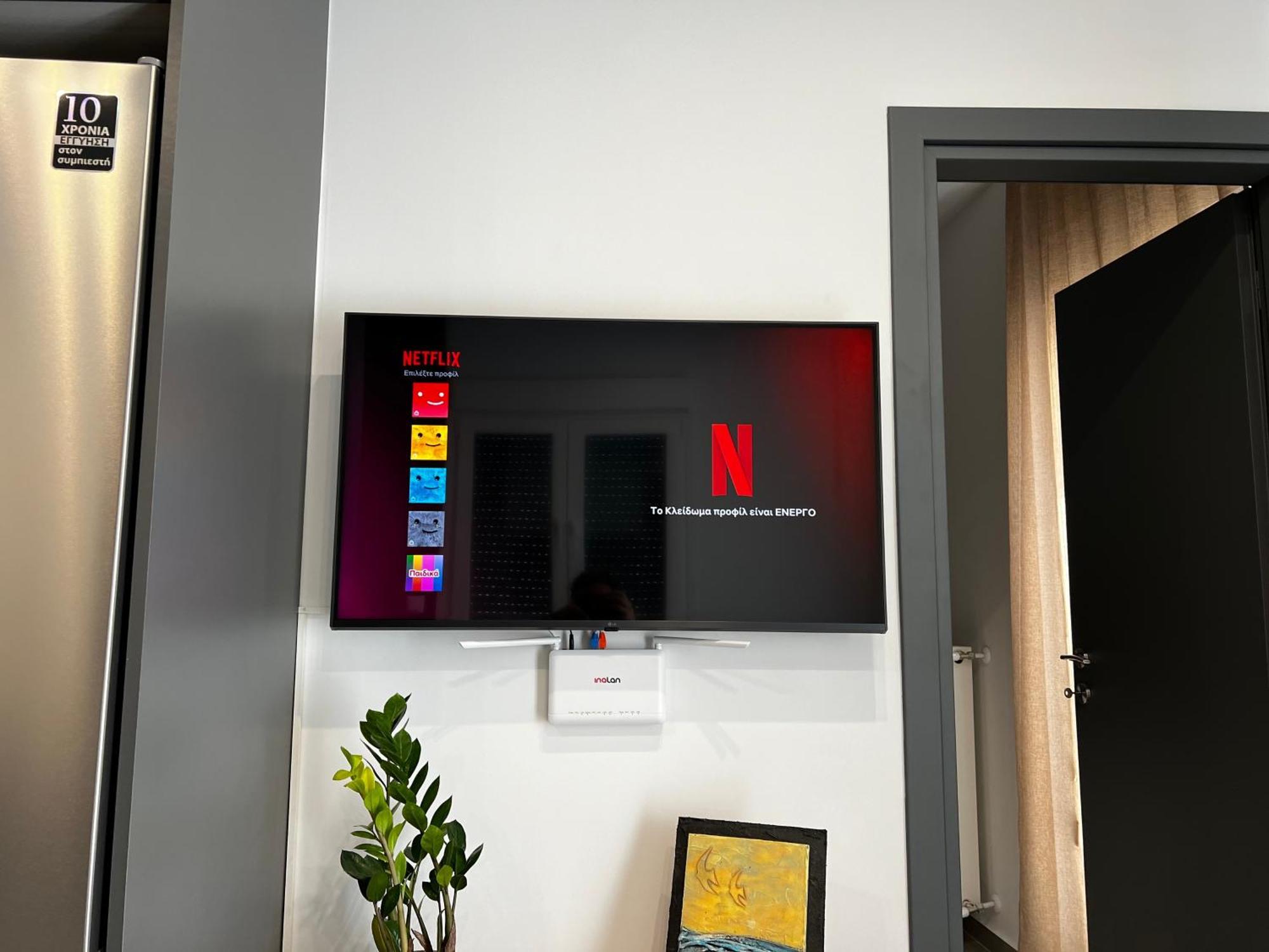 Apartment Oasis In With 500 Mbps Internet *