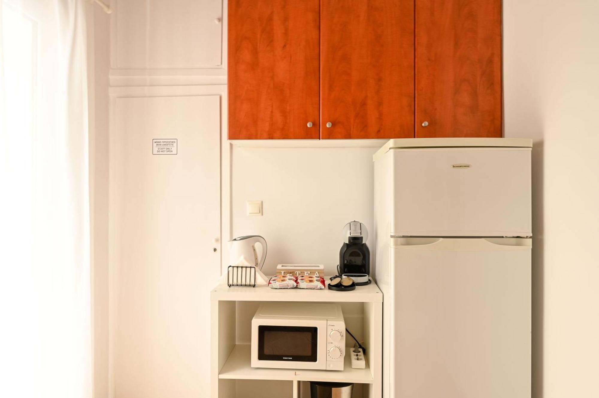 Center On The Sunset Apartment