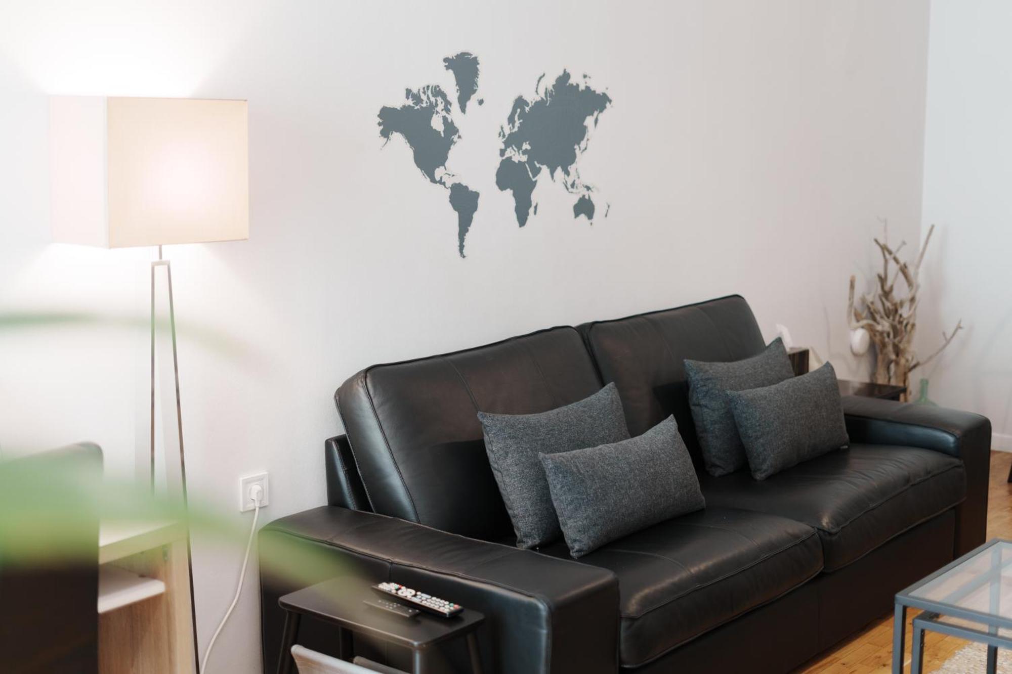 Spacious 82 M2 Two Bedroom Classy Near Center *