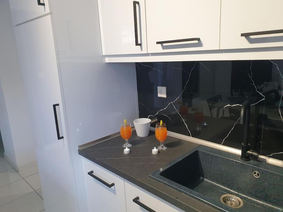 Apartment Manolis House