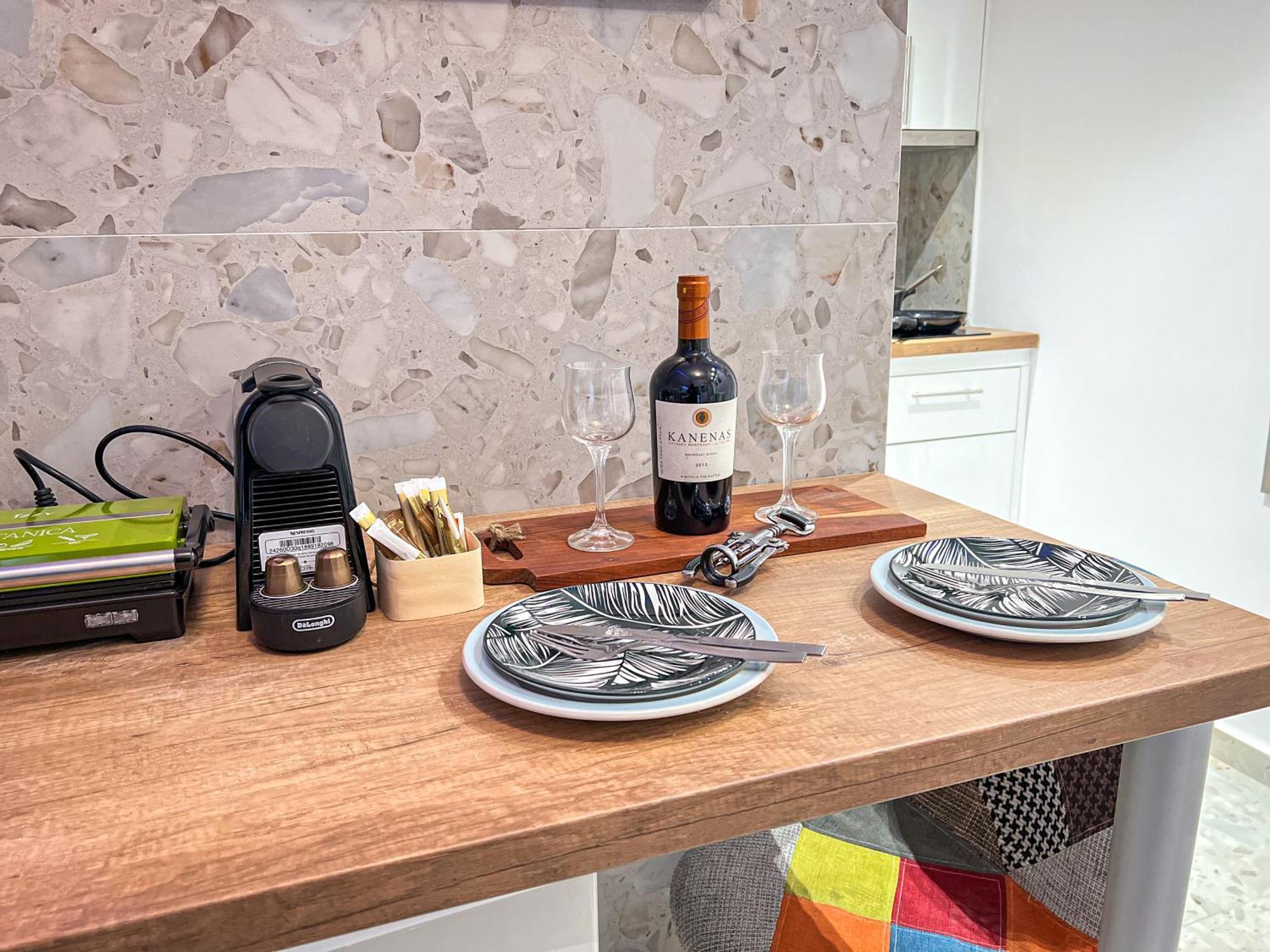 Ikaros Welcome Downtown Loft - Explore Center By Foot - Close To Arch Of Galerius Appartement *