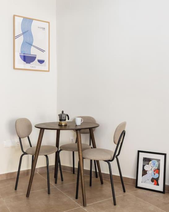 Japandi Style Flat In Center *