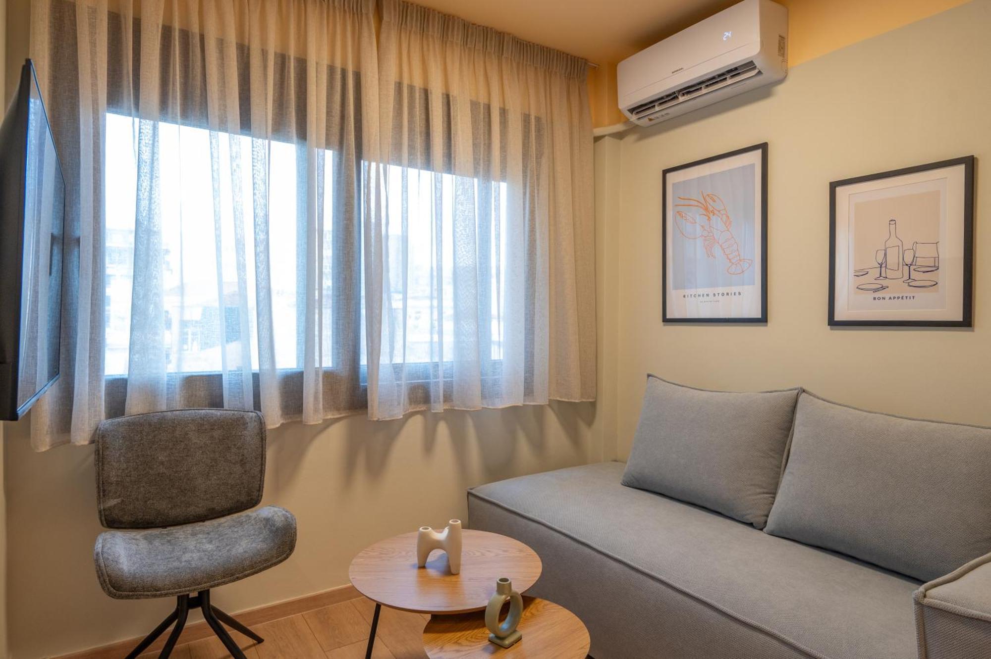 Ermou Boutique By Nest *