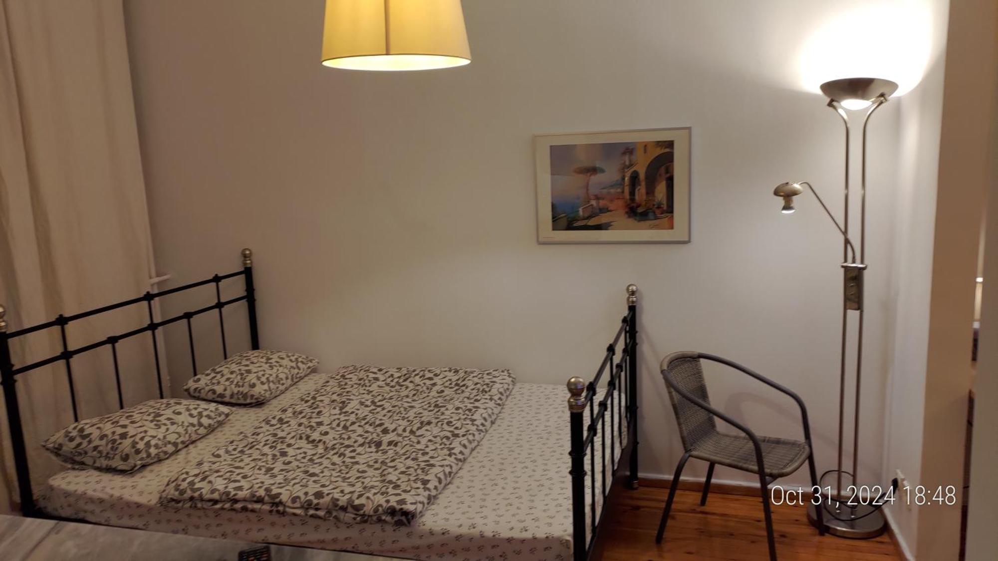 4 Guests - Balcony - A C - Attractions *