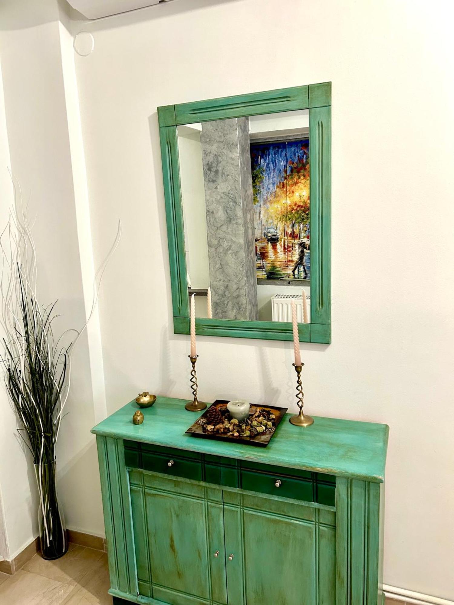 Super Nuova - Private Parking Apartment
